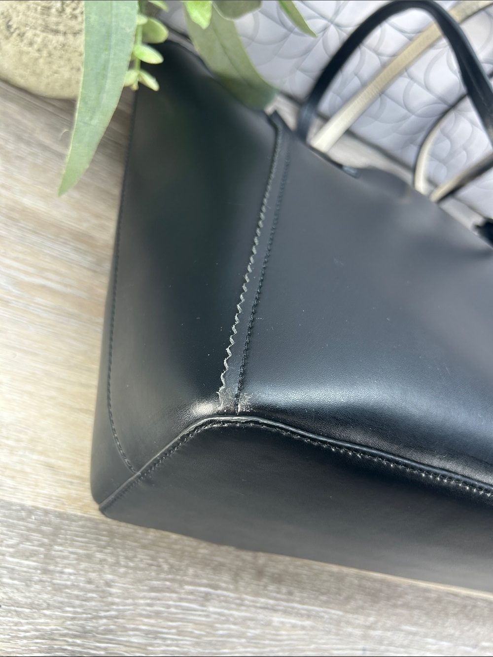 2350 kate spade New York Black Leather Tote Bag 265752350 - Picture 10 of 12
